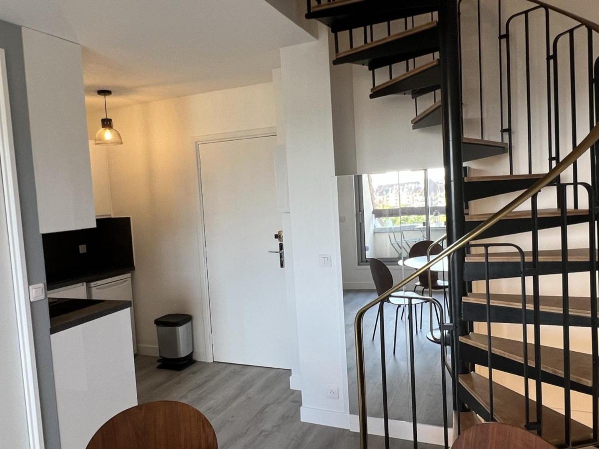 Cabourg : Duplex Renove 2 Pieces, Acces Direct Plage, Fibre, Parking, Cuisine Equipee, 4 Pers. - Fr-1-487-351 Exterior photo