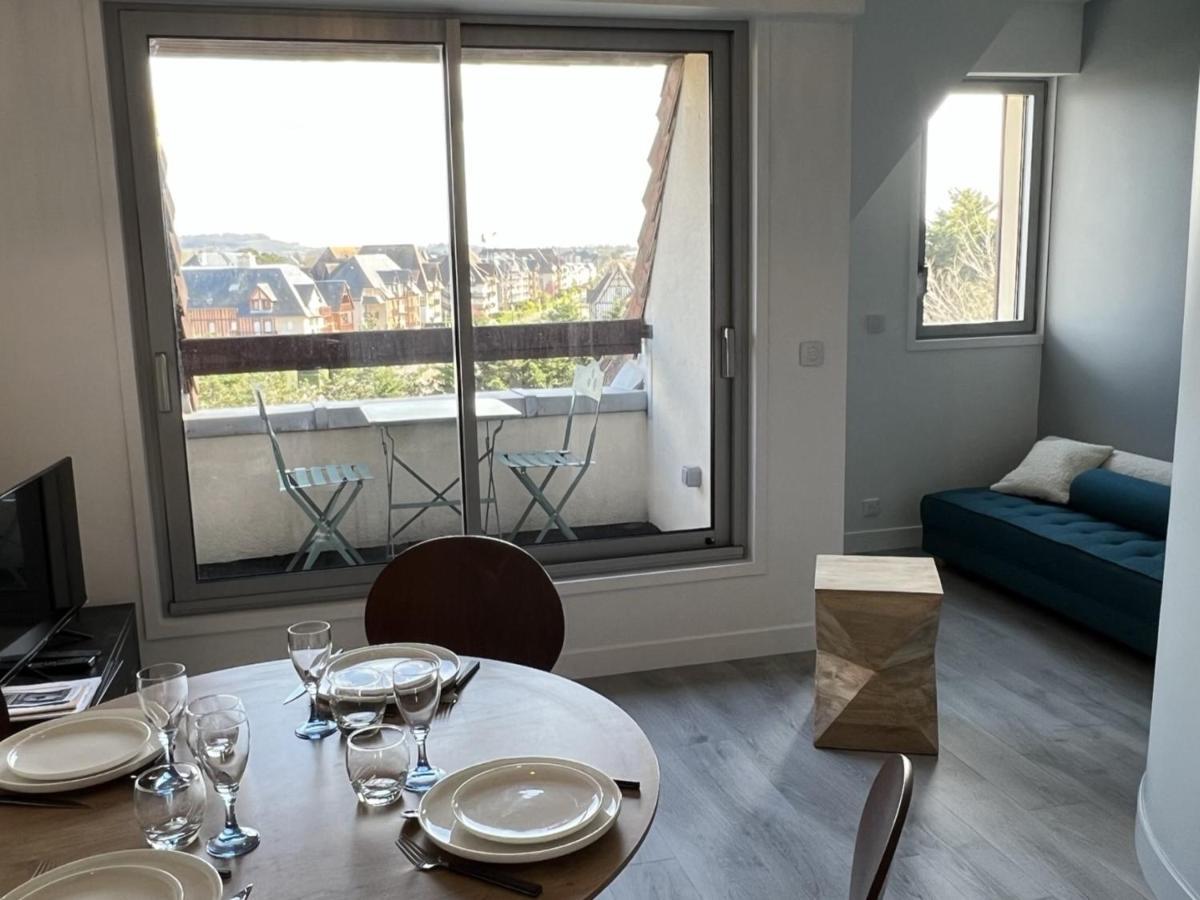 Cabourg : Duplex Renove 2 Pieces, Acces Direct Plage, Fibre, Parking, Cuisine Equipee, 4 Pers. - Fr-1-487-351 Exterior photo